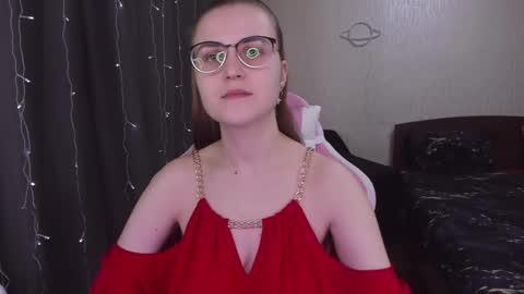 Snapshot of eva_orchid chatting on 4, 3, 2025 Eva online show from 4, 3, 2025