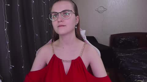 Snapshot of eva_orchid chatting on 4, 3, 2025 Eva online show from 4, 3, 2025