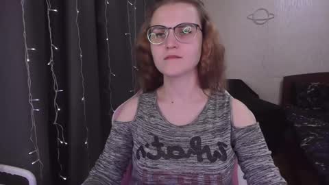 Snapshot of eva_orchid chatting on 12, 3, 2025 Eva online show from 12, 3, 2025