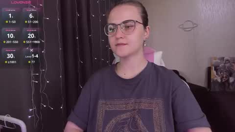 Snapshot of eva_orchid chatting on 17, 9, 2025 Eva online show from 17, 9, 2025