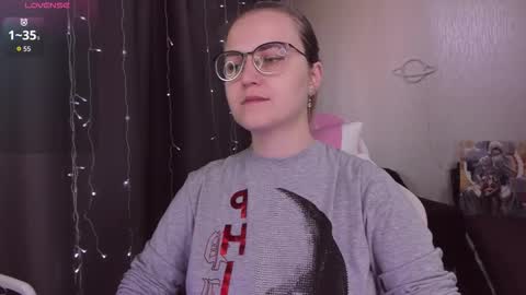 Snapshot of eva_orchid chatting on 30, 9, 2025 Eva online show from 30, 9, 2025