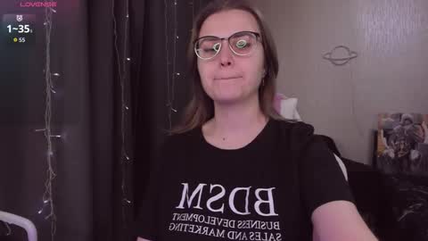 Snapshot of eva_orchid chatting on 14, 10, 2025 Eva online show from 14, 10, 2025