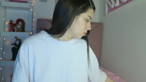 Eva Sin online show from 1, 4, 2026