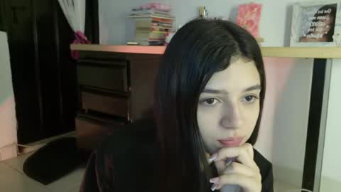 Eva Sin online show from 5, 6, 2026