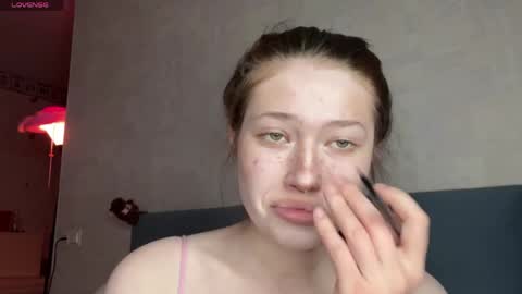 eva varnerr online show from 4, 4, 2026