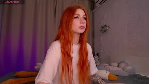 Snapshot of evaa_moonn_ chatting on 25, 12, 2024 Eva online show from 25, 12, 2024