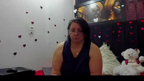 Snapshot of evaaross chatting on 5, 6, 2026 Eva online show from 5, 6, 2026