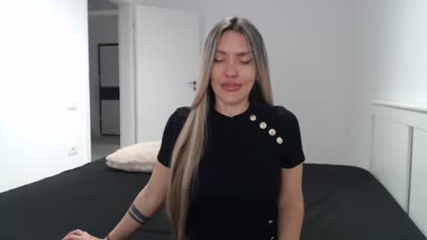 EvaBomb online show from 29, 1, 2025