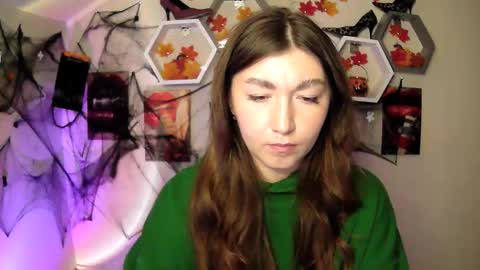 Evachaturbatte online show from 28, 10, 2025