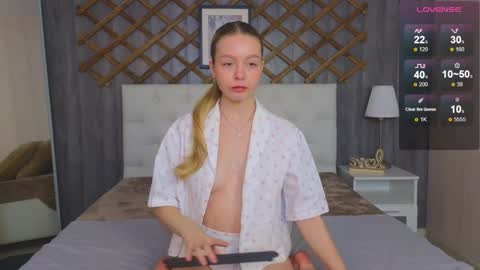 Snapshot of evacroan chatting on 15, 12, 2024 Eva online show from 15, 12, 2024