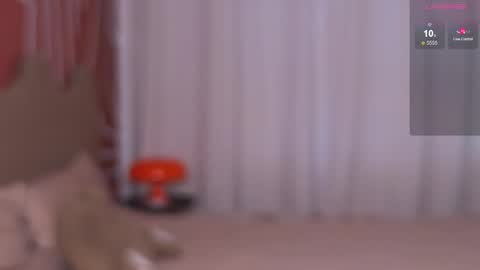 Snapshot of evacroan chatting on 24, 11, 2025 Eva online show from 24, 11, 2025