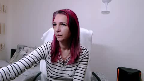 EvadesireONE online show from 3, 4, 2026