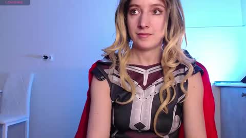 Snapshot of evahailey_ chatting on 6, 3, 2025 Eva online show from 6, 3, 2025