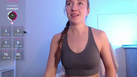 Snapshot of evahailey_ chatting on 13, 9, 2025 Eva online show from 13, 9, 2025