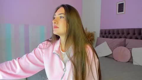 Snapshot of evalaniss chatting on 28, 4, 2026 Eva online show from 28, 4, 2026