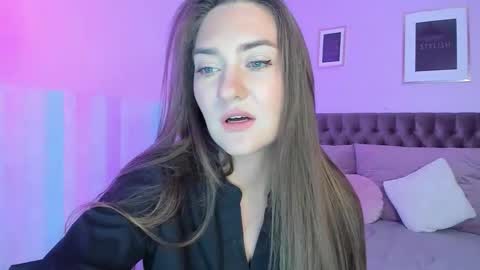Snapshot of evalaniss chatting on 7, 5, 2026 Eva online show from 7, 5, 2026