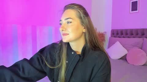 Snapshot of evalaniss chatting on 18, 5, 2026 Eva online show from 18, 5, 2026