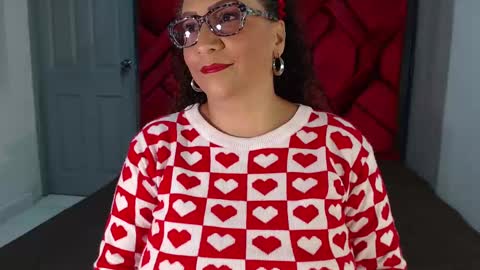 Eva Mills online show from 9, 2, 2025