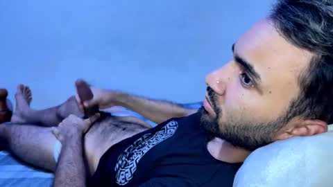 evan57036 online show from 26, 1, 2025