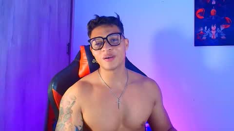 EVAN GREY online show from 12, 11, 2025