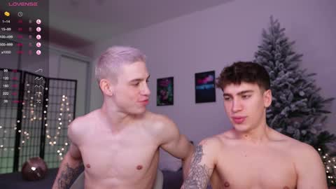 Snapshot of evan_white_ chatting on 17, 12, 2024 evan_white_ online show from 17, 12, 2024