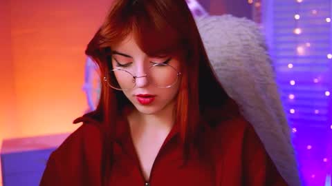 Snapshot of evanellson chatting on 5, 3, 2025 Eva online show from 5, 3, 2025