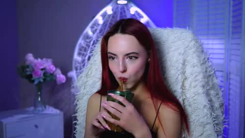 Snapshot of evanellson chatting on 11, 10, 2025 Eva online show from 11, 10, 2025