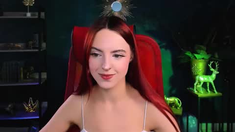 Snapshot of evanellson chatting on 11, 11, 2025 Eva online show from 11, 11, 2025