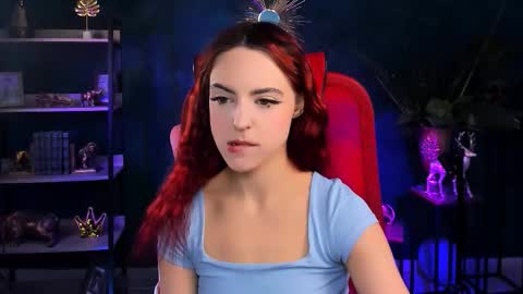 Snapshot of evanellson chatting on 23, 11, 2025 Eva online show from 23, 11, 2025