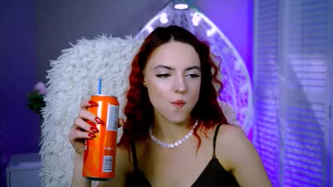 Snapshot of evanellson chatting on 26, 11, 2025 Eva online show from 26, 11, 2025