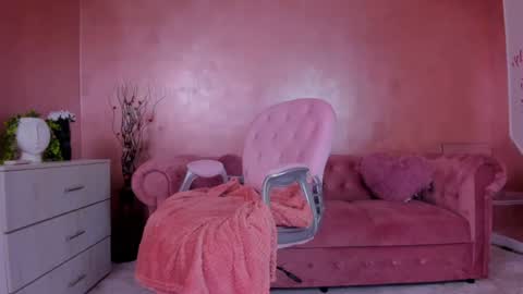 Snapshot of evanew_ chatting on 24, 1, 2025 Eva online show from 24, 1, 2025