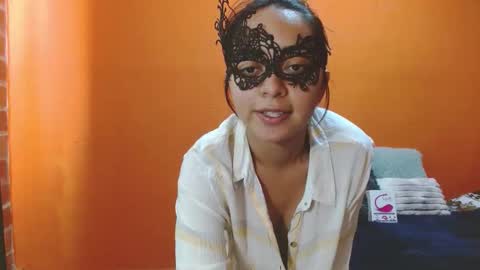 evangelinne_01 online show from 21, 11, 2025