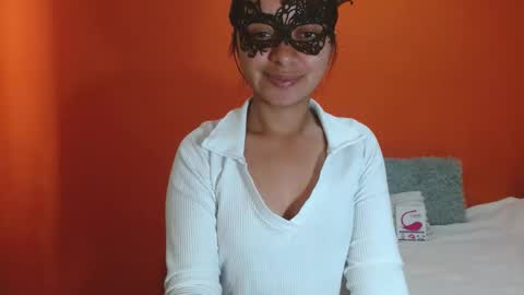 evangelinne_01 online show from 2, 12, 2025