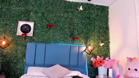  Evangelyne  online show from 3, 3, 2026