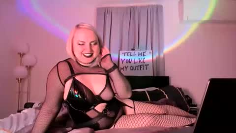 Snapshot of evanharlowe chatting on 17, 1, 2026 Evan Harlowe online show from 17, 1, 2026