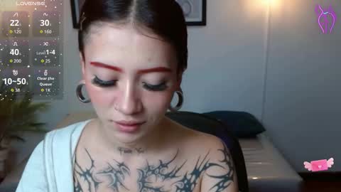 Snapshot of evanss_lx chatting on 15, 11, 2025 Evanssa lx online show from 15, 11, 2025