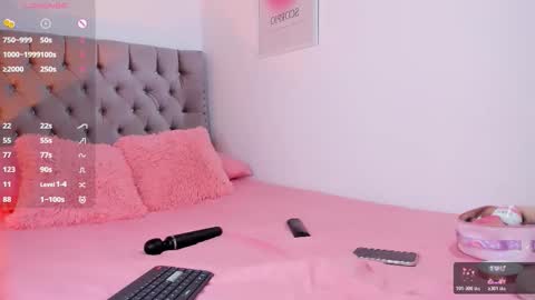 Snapshot of evaolimpo chatting on 17, 10, 2025 Eva Olimpo online show from 17, 10, 2025