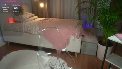 evaorion_ online show from 20, 5, 2026