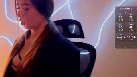 Snapshot of evapuff chatting on 22, 11, 2025 evapuff online show from 22, 11, 2025