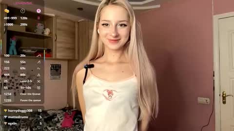 Eva online show from 17, 10, 2025