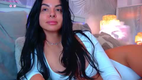 evareyss online show from 5, 10, 2025