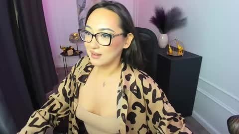 evasarazardje online show from 27, 2, 2026