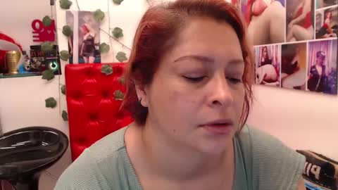 Snapshot of evatwiss chatting on 10, 2, 2025 Eva Twiss online show from 10, 2, 2025