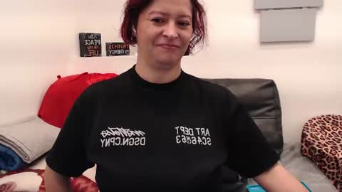 Snapshot of evatwiss chatting on 17, 6, 2026 Eva Twiss online show from 17, 6, 2026