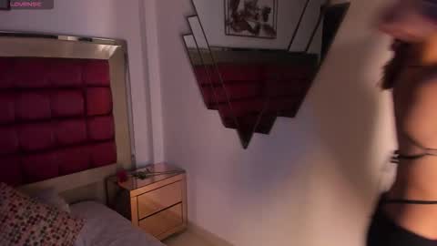 Snapshot of evaviulet chatting on 14, 11, 2025 evaviulet online show from 14, 11, 2025