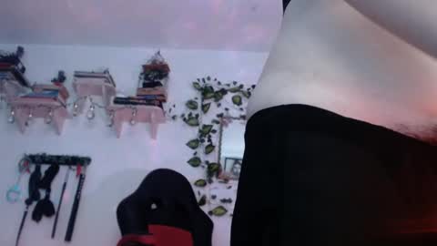 Snapshot of eve_blue77 chatting on 11, 3, 2025 Eve Blue  friends. IG eve blue77 TW EveBlue 1 OF eveblue7 online show from 11, 3, 2025
