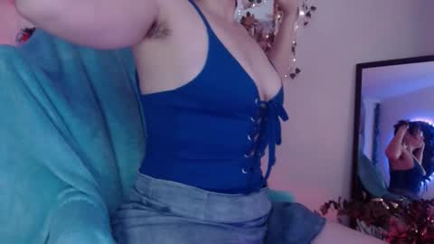 Snapshot of eve_blue77 chatting on 12, 9, 2025 Eve Blue  friends. IG eve blue77 TW EveBlue 1 OF eveblue7 online show from 12, 9, 2025