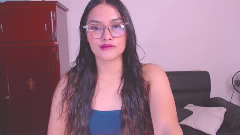 Snapshot of eve_rox18 chatting on 17, 9, 2025 Eve Rox18 online show from 17, 9, 2025