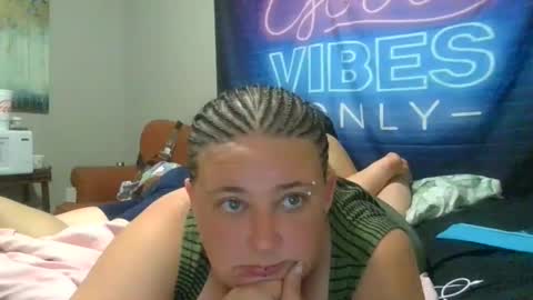 Snapshot of evehaspowers chatting on 16, 9, 2025 Eve online show from 16, 9, 2025