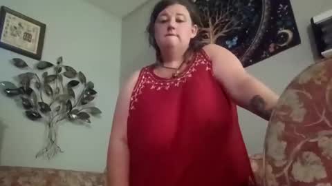 Snapshot of evehaspowers chatting on 5, 11, 2025 Eve online show from 5, 11, 2025